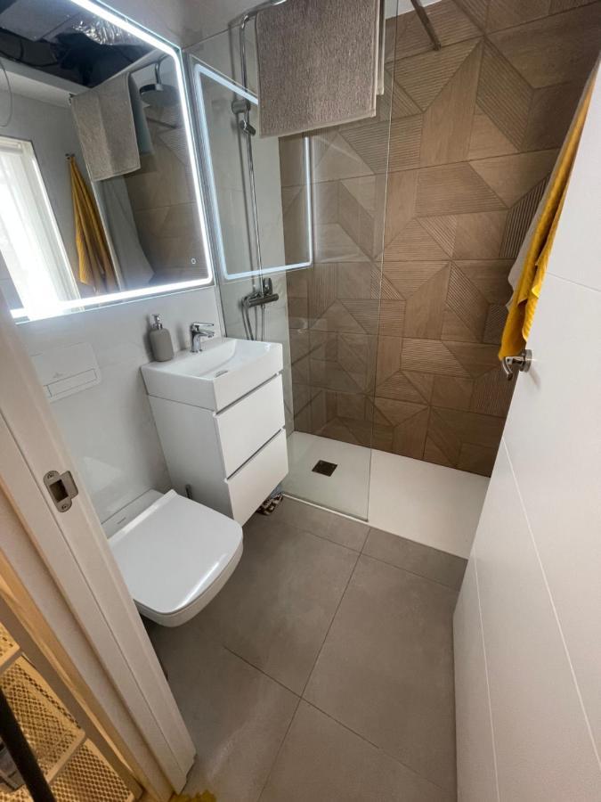 Apartamento Puerto Madeira Росес Екстериор снимка